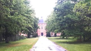 Appartement château classé, site remarquable, 1chbre - Salbris - 2