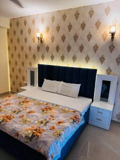 ZOOMSTAY, Gomti Nagar Extension, Near Palassio Mall & Ekana Stadium, Lucknow - Lucknow - 3