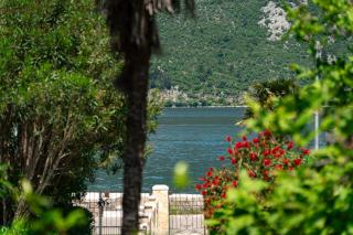 Salty Nest Residence - 5