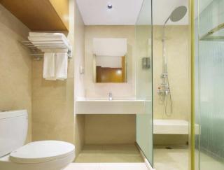 SanYa Summer Seaview Hotel - Sanya - 1