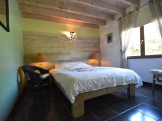 Villa with heated pool and hot tub - Vélieux - 7