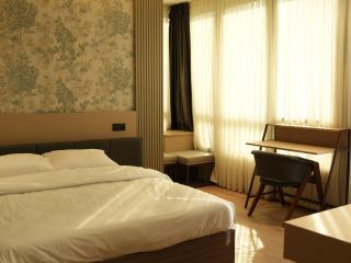 Arun Suites - - 1