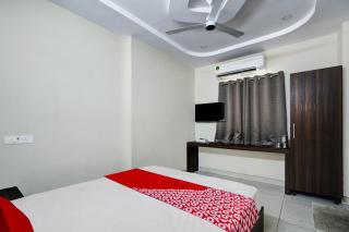 Hotel O Vara Residency - Rājahmundry - 3