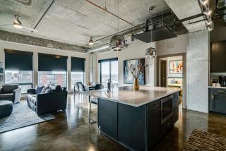 Sable 901 - Penthouse - Minneapolis - 3