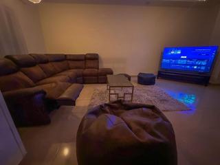 Family House - Sheikh Zayed - 0