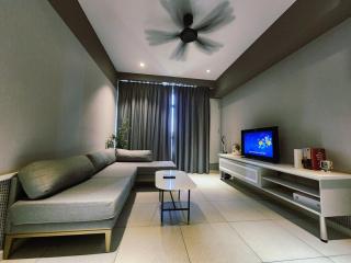 Luxury 1bedroom suite C33 near Midvalley -Millerz Square - 9
