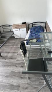 Gästehaus, Robert Maschstr 10 - 2