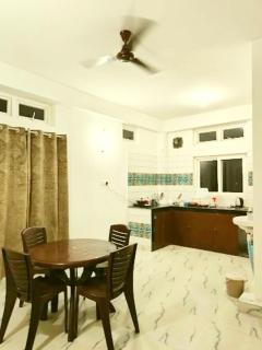 Tourist Heaven Homestay - Guwahati - 1