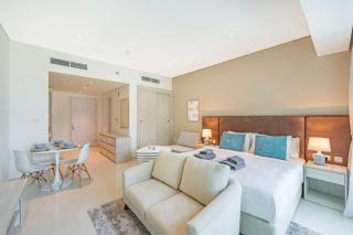 Spacious Studio | Beach Access | Seven Palm Dubai - 7