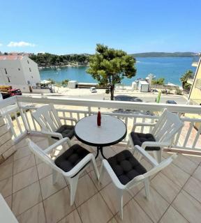 Apartment in Trogir with sea view, balcony, air conditioning, Wi-Fi (4786-1) - Trogir - 3