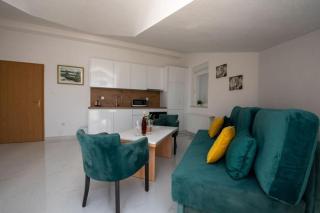 Apartment in Trogir with sea view, balcony, air conditioning, Wi-Fi (4786-2) - Trogir - 4