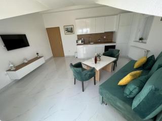 Apartment in Trogir with sea view, balcony, air conditioning, Wi-Fi (4786-2) - Trogir - 8