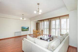35new building three-room apartment in the very center - Erevan - 0