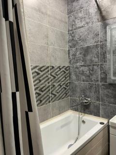 Комфортные апартаменты в центре левого берега вблизи Диагностического центра Ана мен бала, кардиохирургии, нейрохирургии, ТРЦ Азия парка - 8