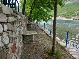 Guest House Natura Komani Lake - 1