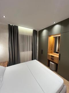 Kamberi Hotel & Apartments - 6