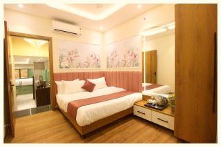 HOTEL YASHA!SAVI Near Sea Beach And Jagannath Temple - Free Wifi- Lift and Parking Facilities - Fully Air Conditioning Room & Luxuary Rooms - A Top Rated Hotel In Puri - Puri - 6