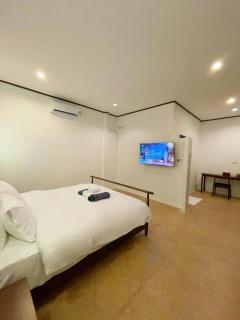 Vivi Bungalows Resort - Nai Harn Beach - 9