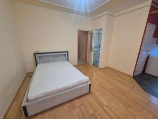 Mathias 2 Spacious and Comfortable Apartment in Kecskemet - Kecskemét - 9