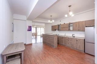 35new building three-room apartment in the very center - 7