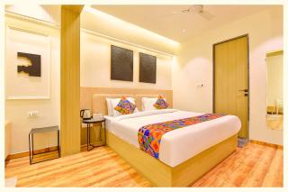 HOTEL RADHA ! KRISHNA PALACE Near Sea Beach - Fully Air Conditioning Room - Fully Air Conditioning Hotel - All Rooms Spacious - A Premium Guest House In Puri - Puri - 2