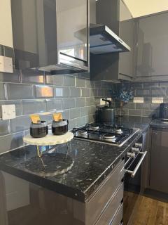 Stay in the heart of Coventry - Coventry - 2