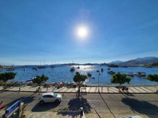 Bodrum Merkezde Denize Sıfır Plajlı Ev - Bodrum - 0