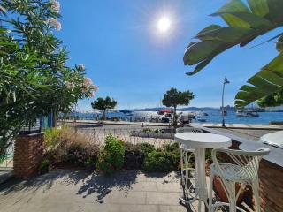 Bodrum Merkezde Denize Sıfır Plajlı Ev - Bodrum - 8