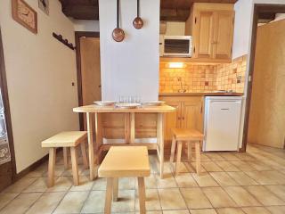 Studio Cabine, 4 Pers. - Balcon, Parking Privé, à 100m des Pistes et Commerces - FR-1-595-77 - 8