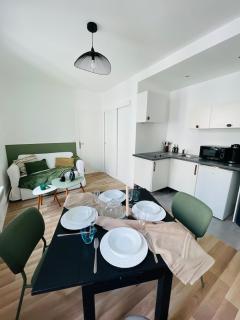 Stylish Private Apartment - 10 min to city centre - Clichy - 9