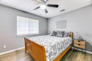 Cozy home near Lovefield Airport & UTSouthwestern - Dallas - 4
