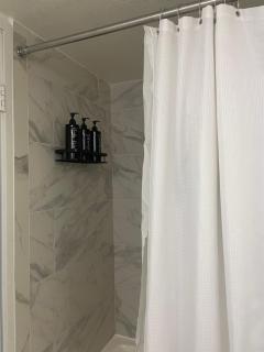 Chic Las Vegas Condo Getaway mins to the Strip FREE WiFi , Pool, Gym, 24HR Security - Las Vegas - 6