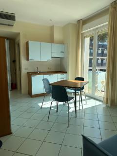 Residence Capitol - Cattolica - 9