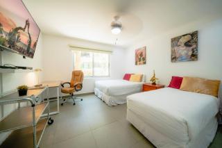 5 Star Condo, 3 Bedrooms, 4 Pools, Gym, Beach Club, Concierge Services & Security - Playa del Carmen - 2