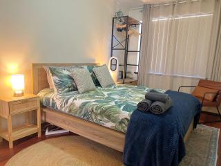Cosy & Private, Walk to East Vic Park - Perth - 7
