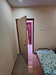 Blessing hostel and dormitory - Visakhapatnam - 5