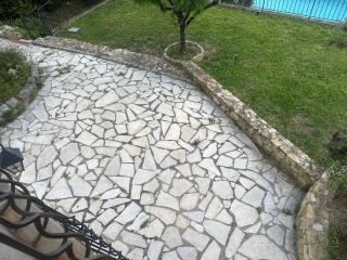 Hébergement chambre double avec jardin et piscine - Saint-Andre-de-la-Roche - 7