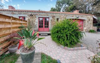 Stunning Home In Frossay With Wifi - Frossay - 2