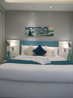 Touristation @ Crowne Bay Tower - Manila - 6