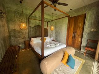 BAIA Nest Surf Villa Near the Beach - WiFi, Self-Serve Breakfast, Pet Friendly with a Fee - 9
