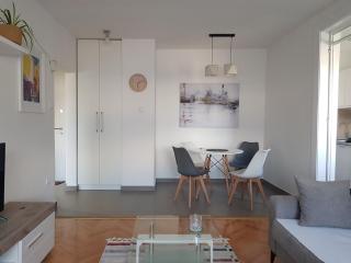 Spacious and comfortable apartment - 7