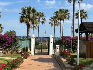 Playa Rocio calm beachfront apartment- 2bdr - Marbella - 7