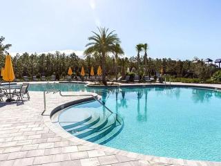 Family Retreat Near Tampa, Orlando & Beaches - 6