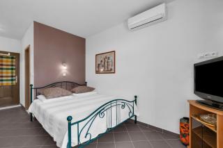 Studio-Apartman Rogac - Duće - 4