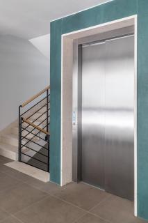 Boutique Soft Tones with Balcony and Secured Garage - 4