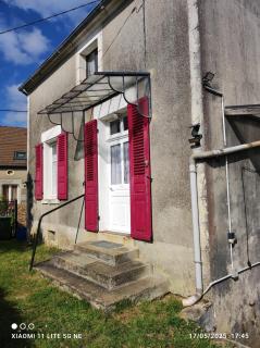 Maison de vacances individuelle toute équipée - Dampierre-sous-Bouhy - 0