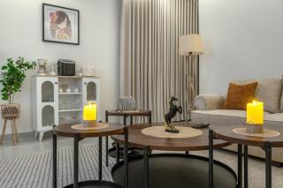 VIP hotel room and lounge in Al Aqeeq - - 3