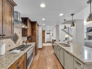 Hyatt Centric Escape with Shared Pool and Hot Tub - Park City - 8