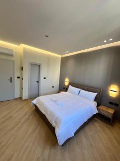 Hotel Tuyo - Tirana - 4