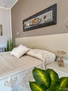 La Locanda di Piazza by Hotel La Contessa - Santa Teresa di Gallura - 8